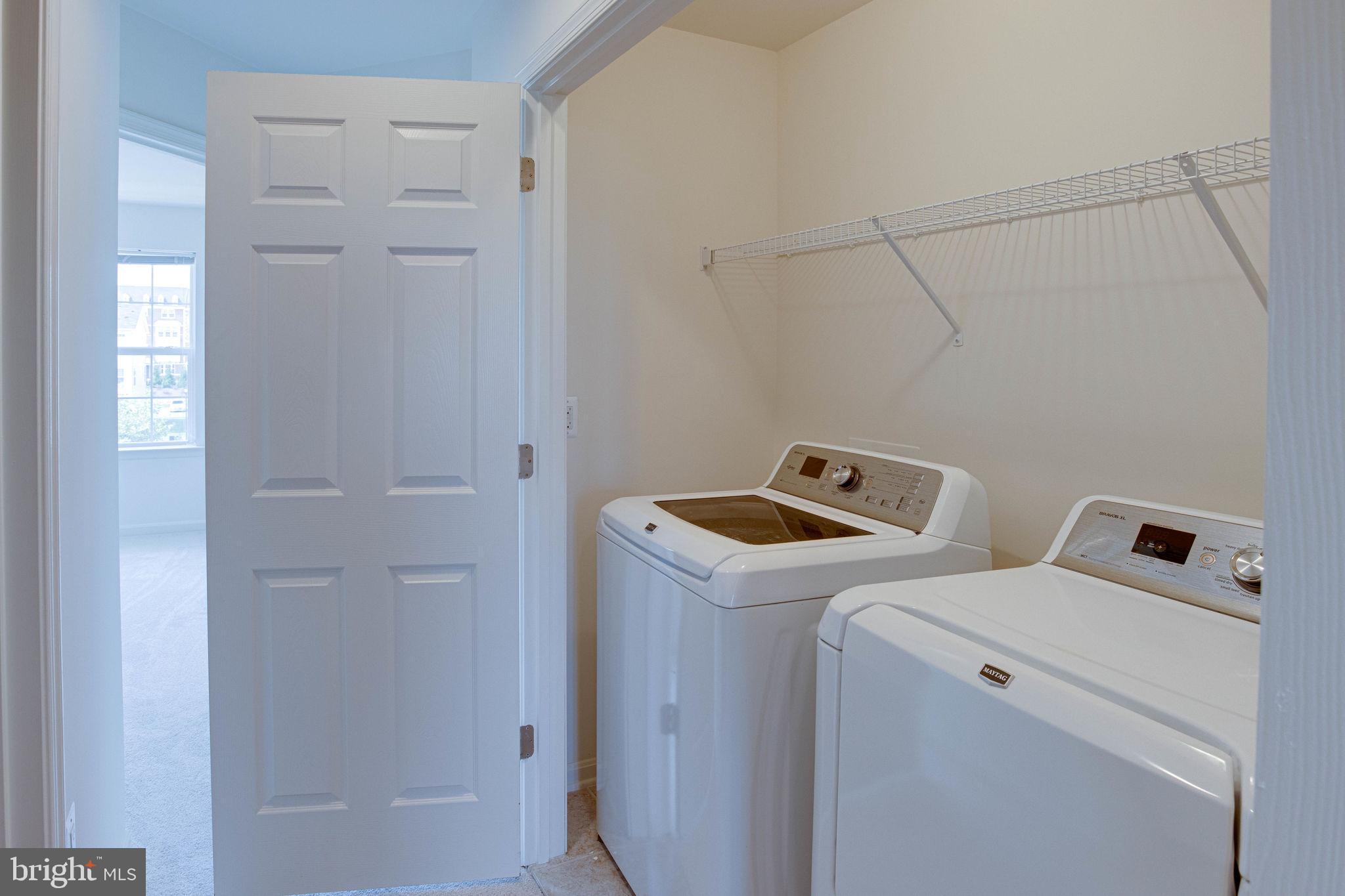 25636 Pleasant Valley Road Chantilly, VA 20152 - Photo 36 of 45 Laundry Room Upstairs