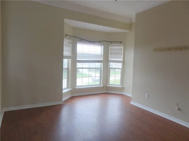 $349,900 | 1005 Townshend North, Gretna, LA 70056