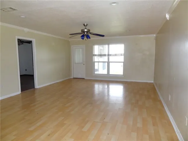 $349,900 | 1005 Townshend North, Gretna, LA 70056