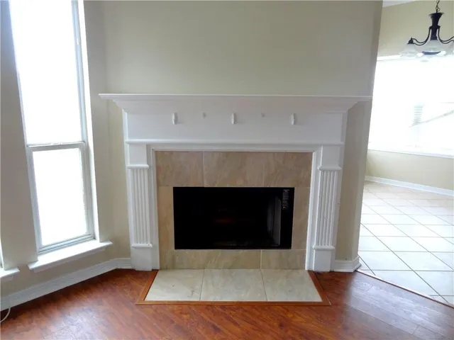 $349,900 | 1005 Townshend North, Gretna, LA 70056