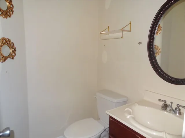 $349,900 | 1005 Townshend North, Gretna, LA 70056