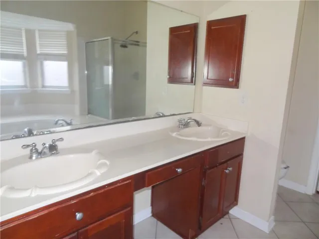 $349,900 | 1005 Townshend North, Gretna, LA 70056