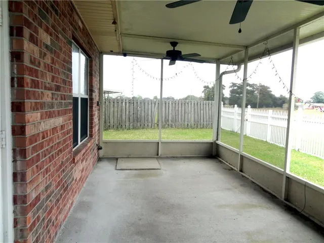 $349,900 | 1005 Townshend North, Gretna, LA 70056