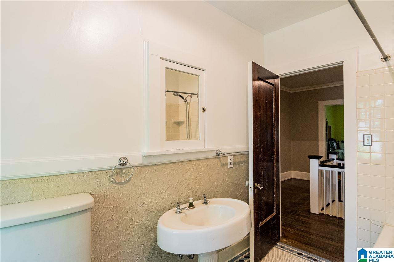 4337 Cliff Road Birmingham, AL 35222 - Photo 21 of 39