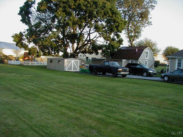 6344 Chapmans Road Allentown, PA 18104 - Photo 4 of 13 Gallery Image 4