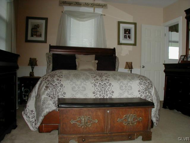 6344 Chapmans Road Allentown, PA 18104 - Photo 9 of 13 Gallery Image 9