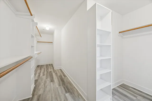 $2,195 | 701 East 40th Street, Houston, TX 77022