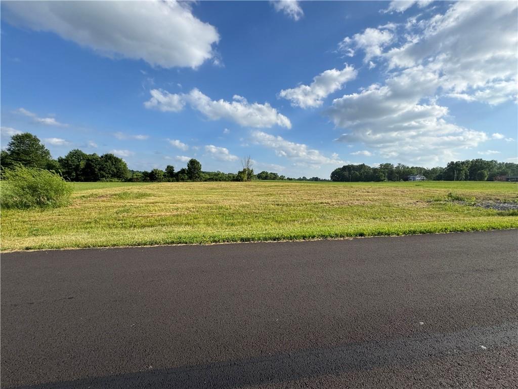 Lot 25 Tradewind Road New Castle, PA 16102 - Photo 1 of 3 Gallery Image 1