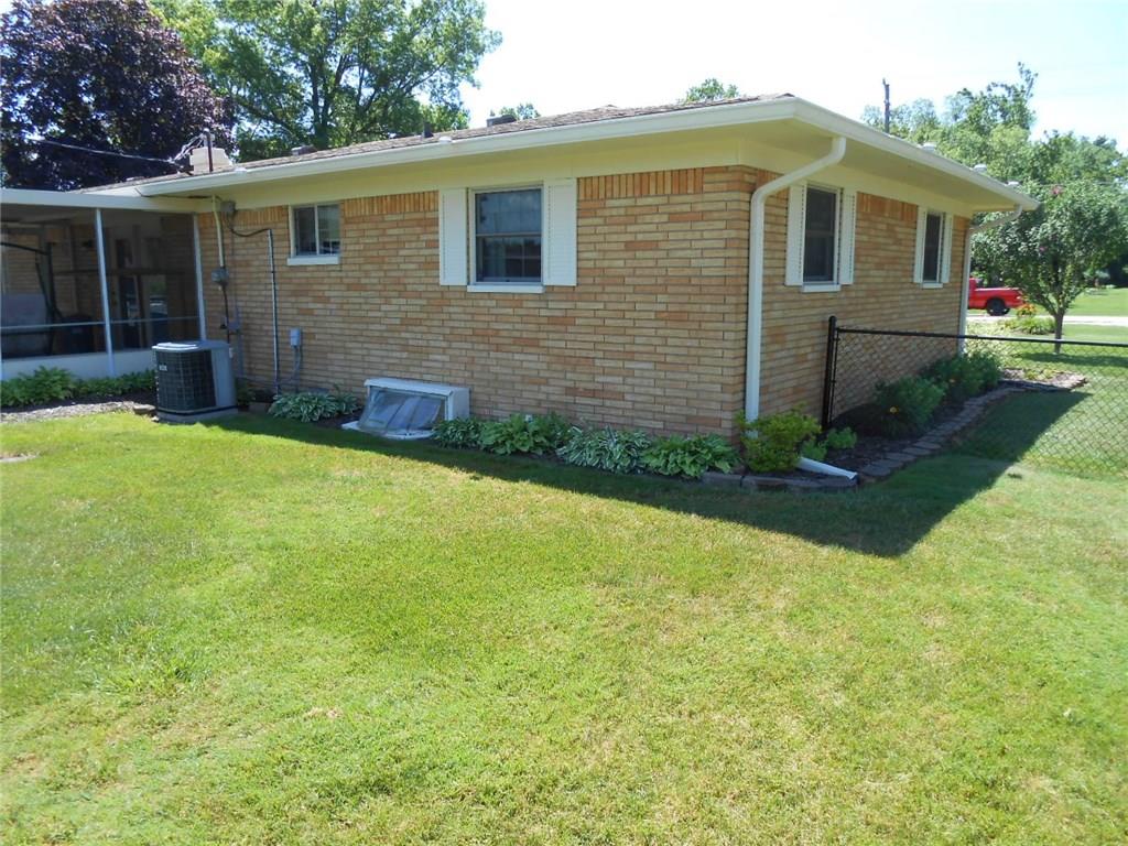 7526 Camby Road Camby, IN 46113 - Photo 7 of 32