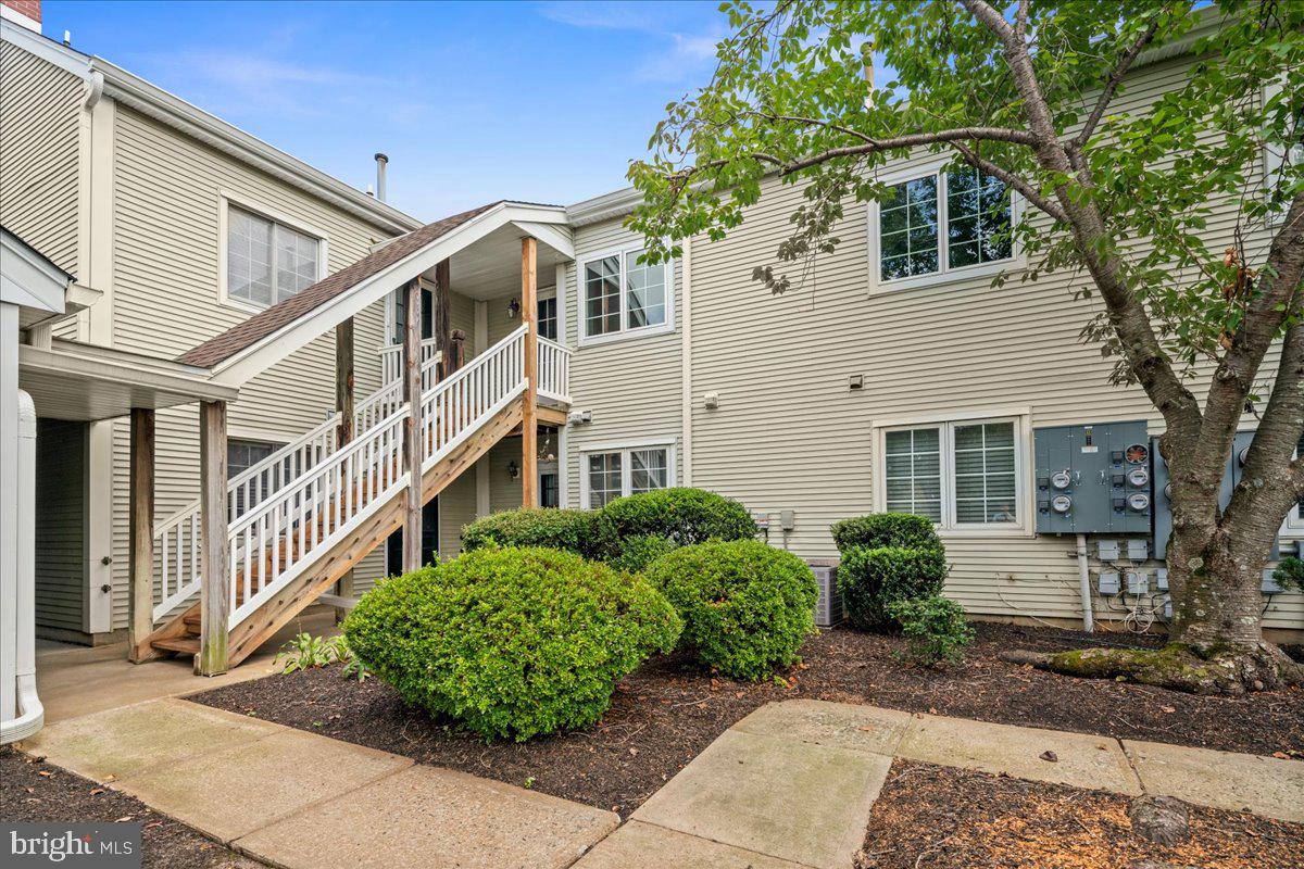 90 Winthrop Road Monroe Township, NJ 08831 - Photo 2 of 56 Back Door 2nd Floor