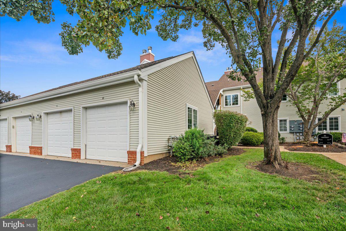 90 Winthrop Road Monroe Township, NJ 08831 - Photo 3 of 56 Garage Far Right