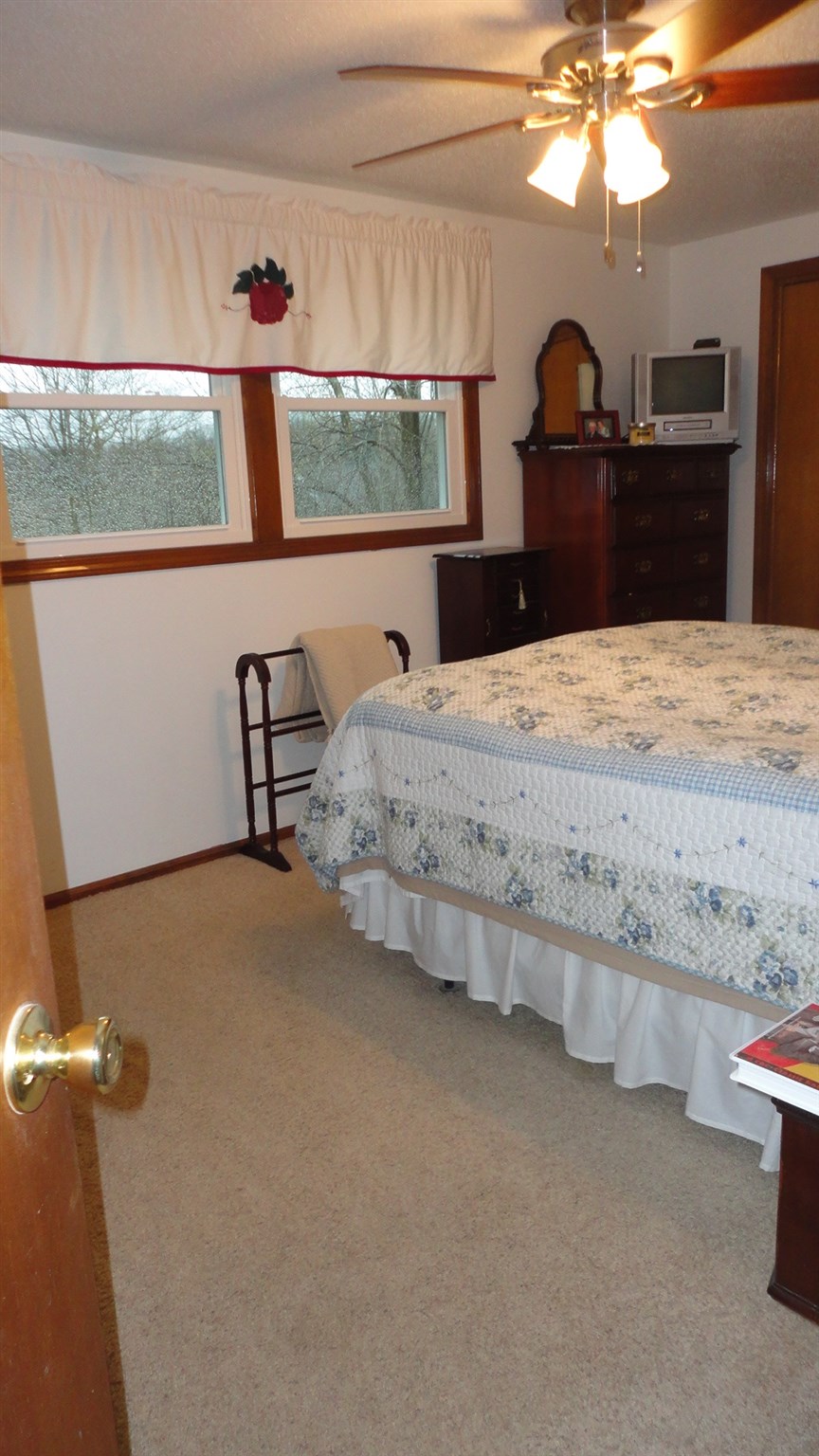 10005 Wheelock Road Fort Wayne, IN 46835 - Photo 24 of 28