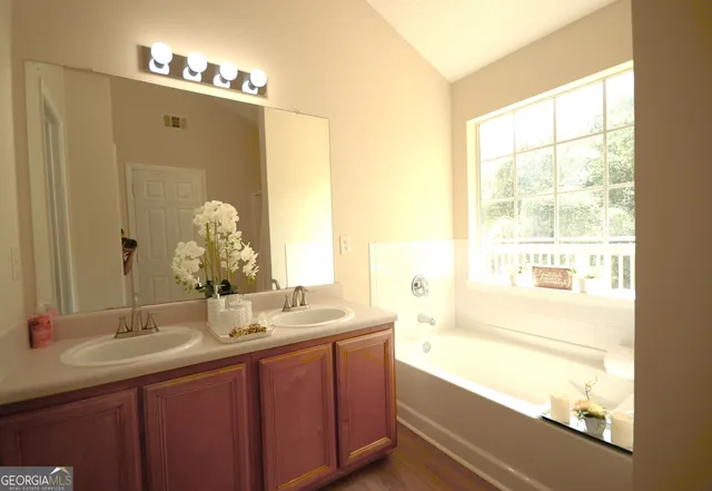 a bathroom with a tub