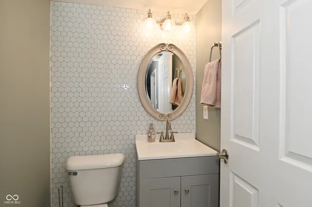 $359,900 | 1258 Spring Lake Drive, Brownsburg, IN 46112