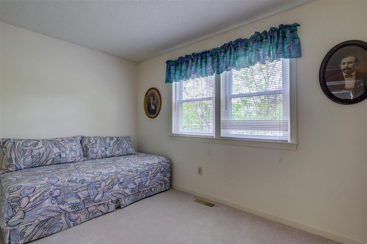2 Clark Road Nashua, NH 03062 - Photo 17 of 40