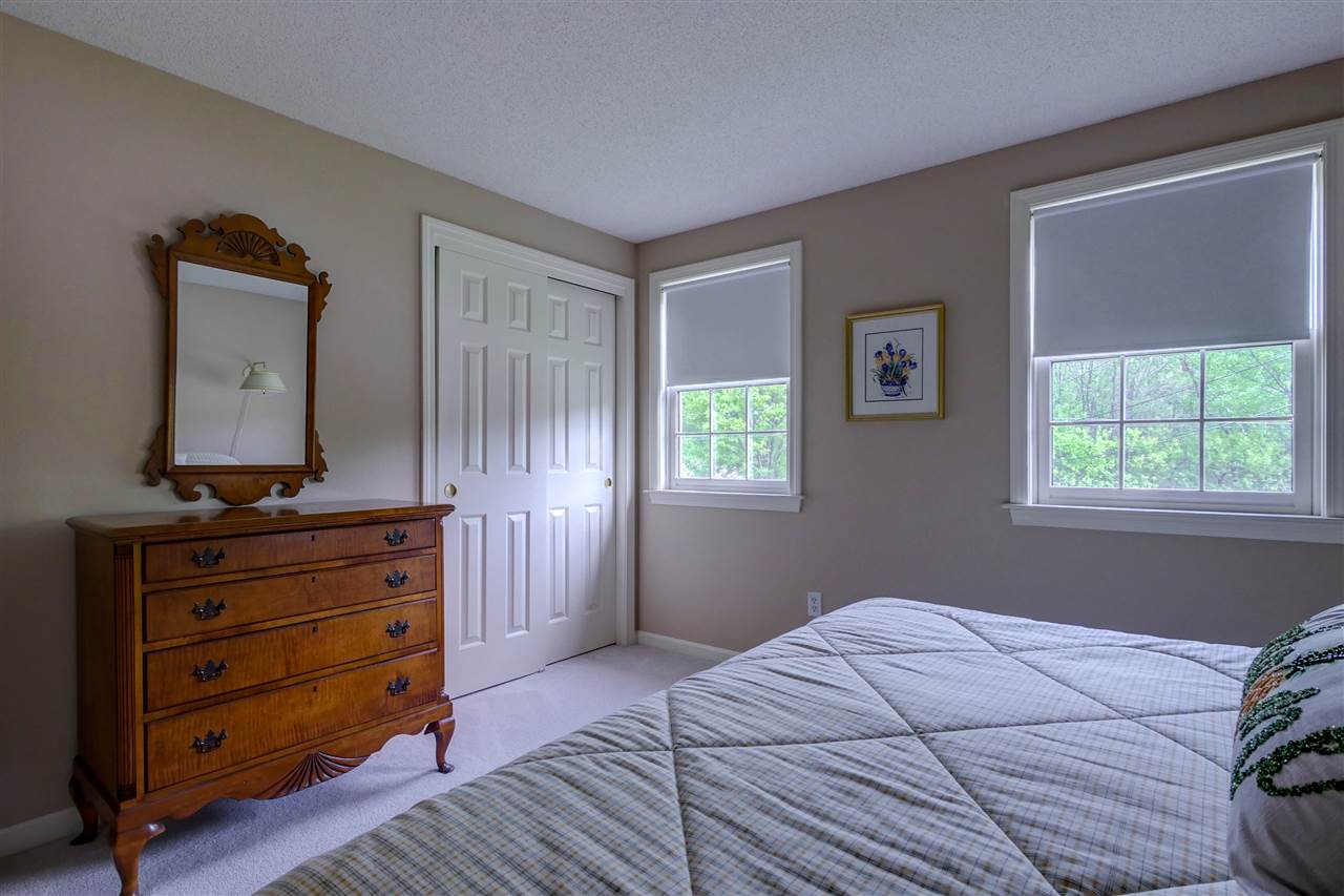 2 Clark Road Nashua, NH 03062 - Photo 20 of 40