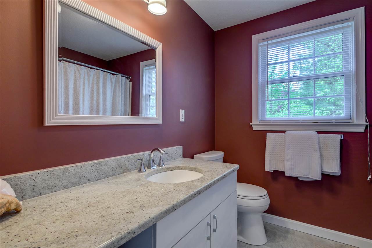 2 Clark Road Nashua, NH 03062 - Photo 22 of 40