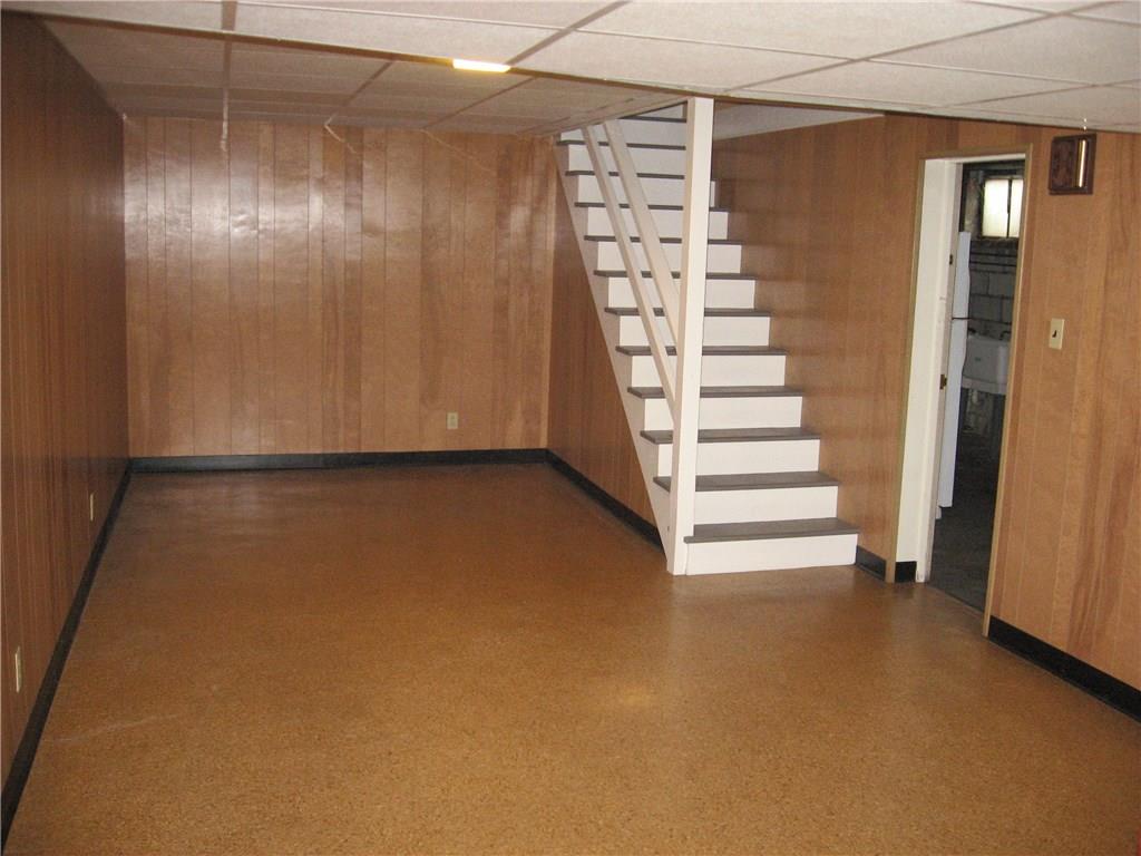 160 Braddock Rd Avenue Mount Pleasant, PA 15666 - Photo 18 of 24 Lower Level Den