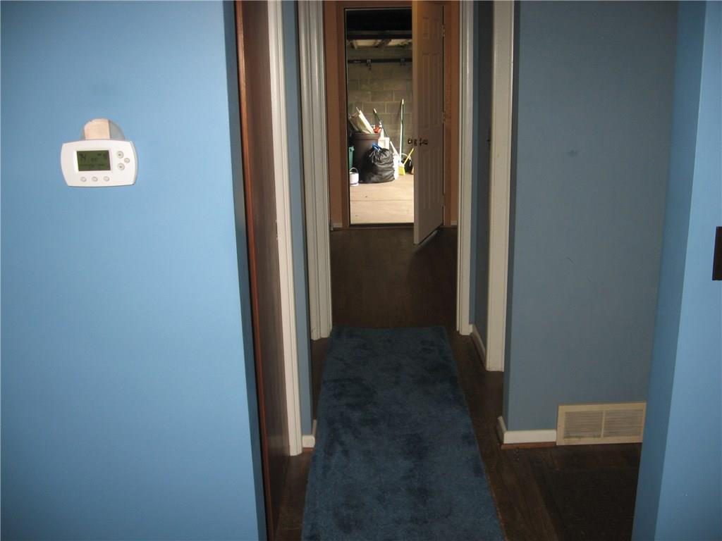 160 Braddock Rd Avenue Mount Pleasant, PA 15666 - Photo 8 of 24 Entrance from garage leads to kitchen and breakfast nook
