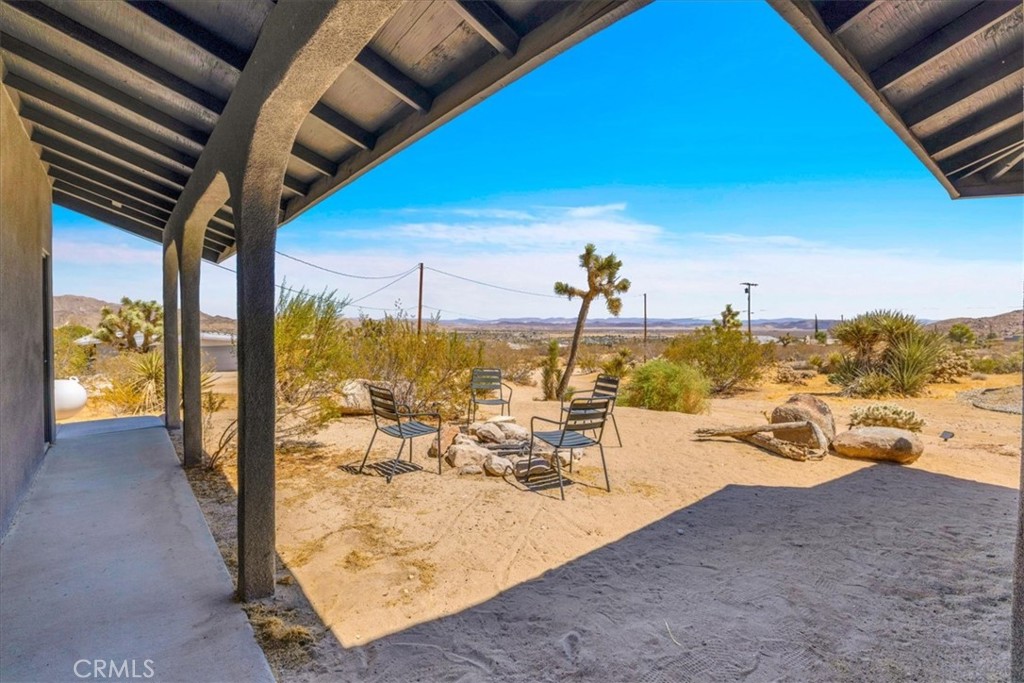 7119 Saddleback Road Joshua Tree, CA 92252 - Photo 4 of 52 Gallery Image 4