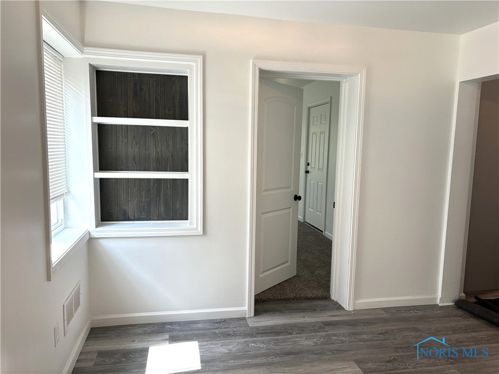 3427 Goddard Road Toledo, OH 43606 - Photo 9 of 37 Dining Room