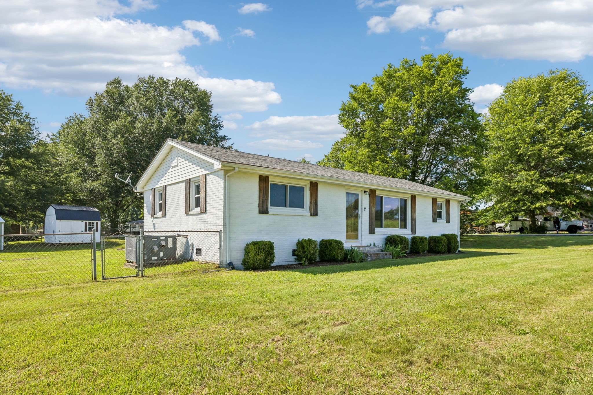 116 Ellis Drive Pleasant View, TN 37146 - Photo 2 of 29