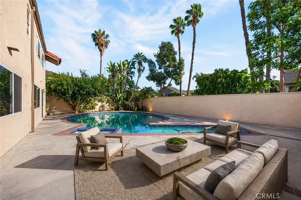 $1,749,000 | 4062 Escudero Drive, Irvine, CA 92620