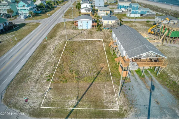 $325,000 | 7203 10th Avenue, North Topsail Beach, NC 28460