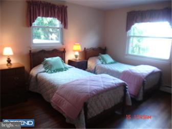 32 Chetwynd Road Paoli, PA 19301 - Photo 9 of 12 Bedroom 2