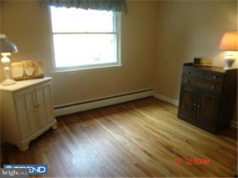 32 Chetwynd Road Paoli, PA 19301 - Photo 10 of 12