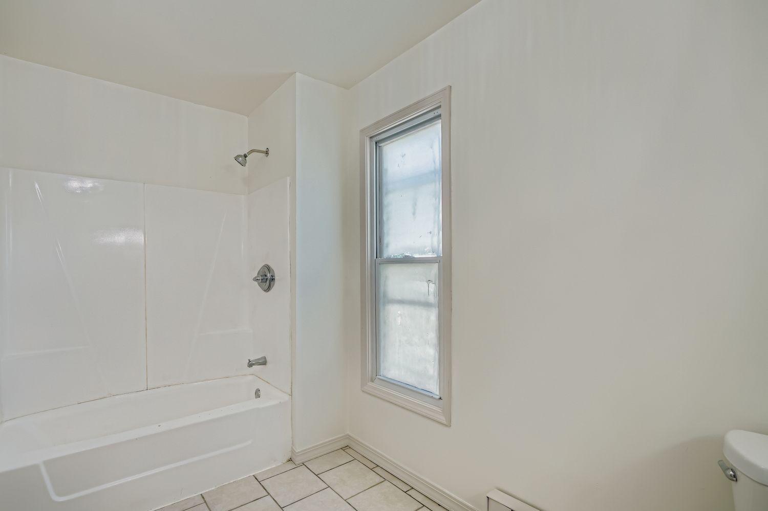 610 X Fairview Avenue North St. Paul, MN 55104 - Photo 19 of 27