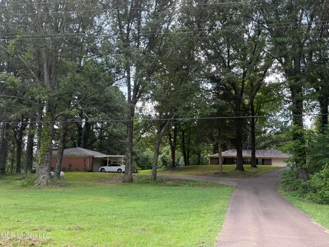 $350,000 | 3125 Star Landing Road, Nesbit, MS 38651