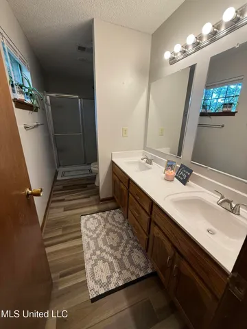 $350,000 | 3125 Star Landing Road, Nesbit, MS 38651