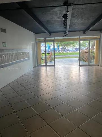 $170,000 | 1975 Northeast 135th Street, Unit 2D, North Miami, FL 33181