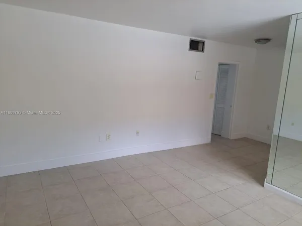 $170,000 | 1975 Northeast 135th Street, Unit 2D, North Miami, FL 33181