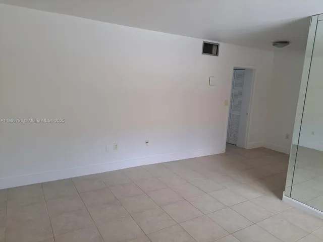 $170,000 | 1975 Northeast 135th Street, Unit 2D, North Miami, FL 33181