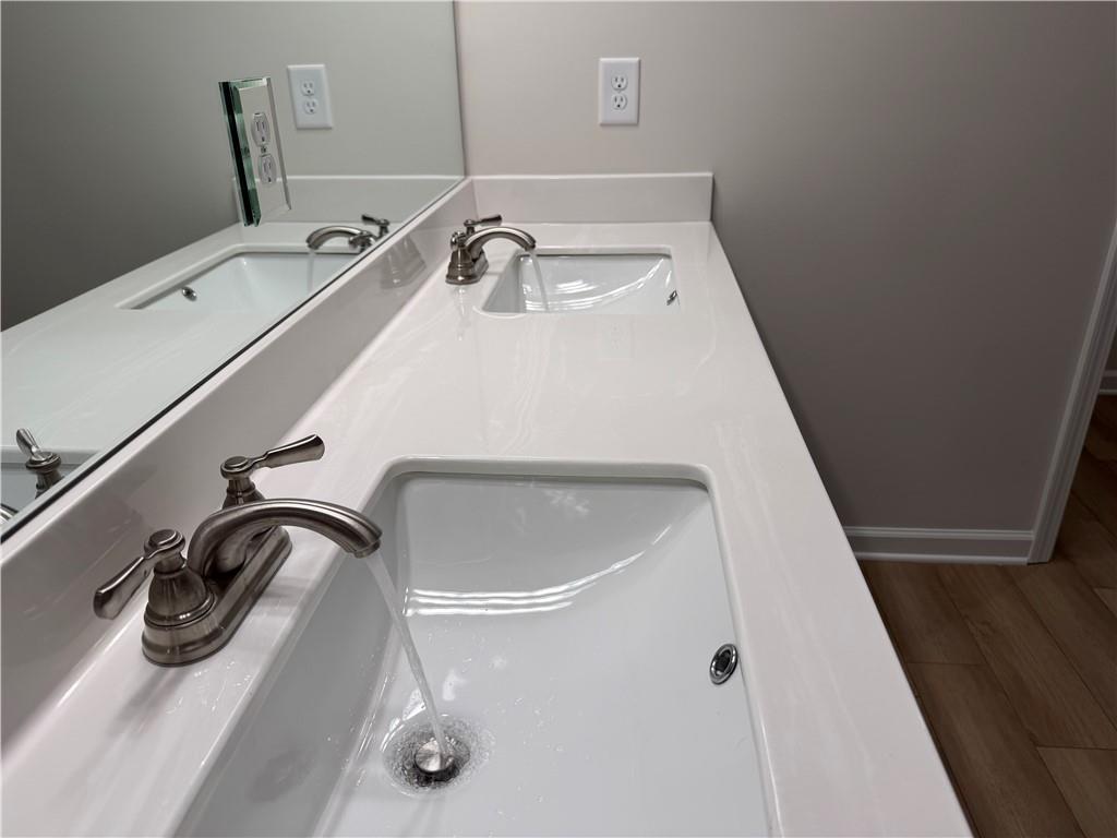 3772 Dover Run Lane Loganville, GA 30052 - Photo 22 of 36 a bathroom with a sink