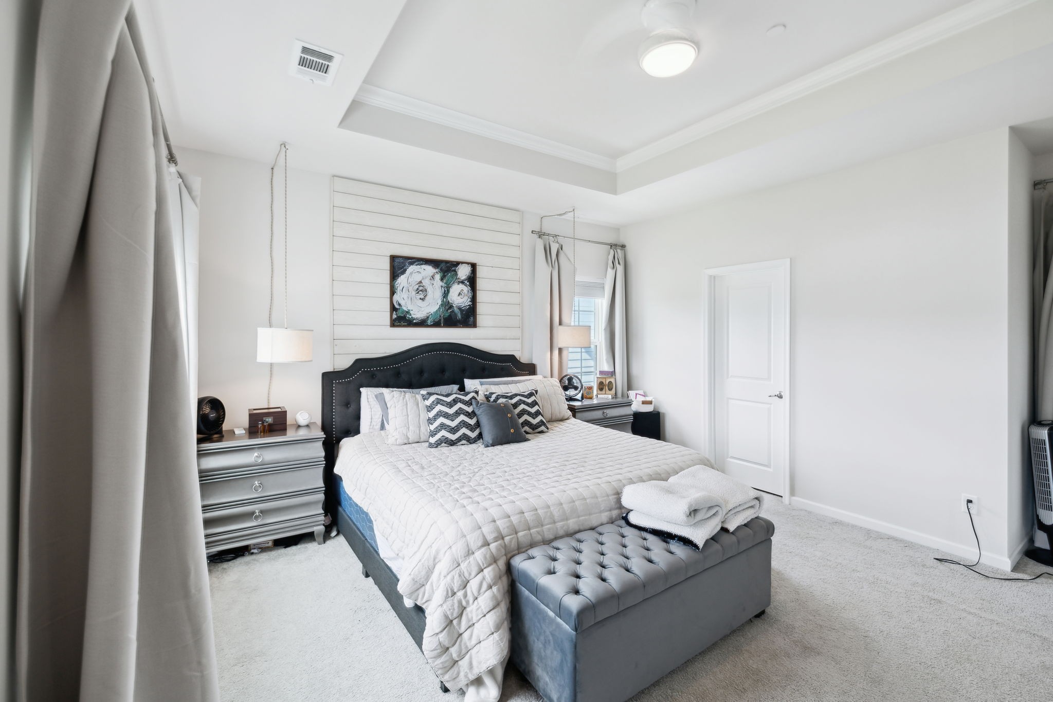 2030 Oglethorpe Drive Franklin, TN 37064 - Photo 42 of 54 a bedroom with a bed and a painting on the wall