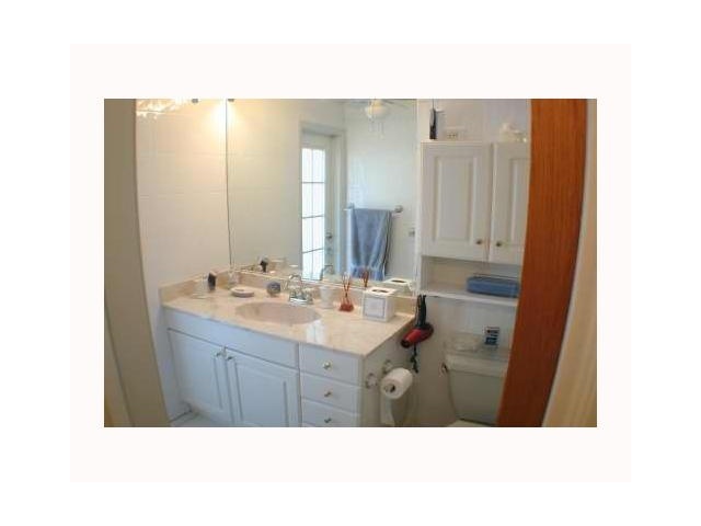 1098 Northwest 15th Avenue Boca Raton, FL 33486 - Photo 9 of 11 Additional Photo