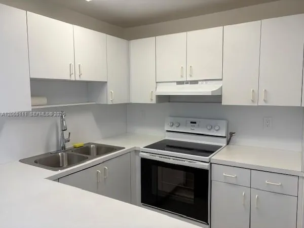 $270,000 | 8231 Northwest 8th Street, Unit 2102, Miami, FL 33126