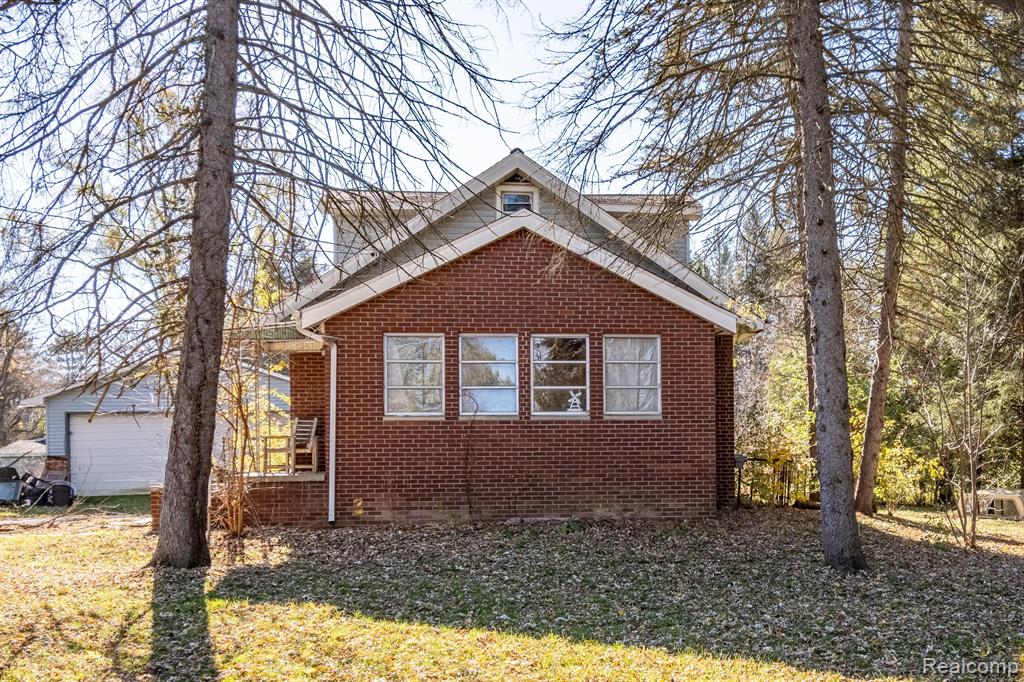 7262 Lapeer Road Davison, MI 48423 - Photo 31 of 34