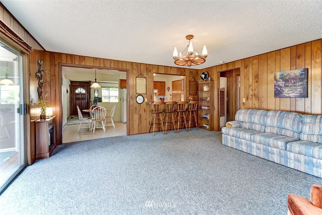 109 161st Street Southeast Bothell, WA 98012 - Photo 10 of 24