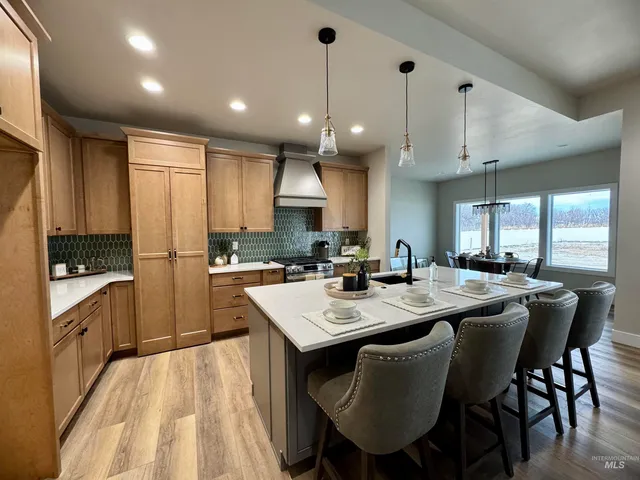 $674,900 | 3716 North 3694th Street East, Kimberly, ID 83341