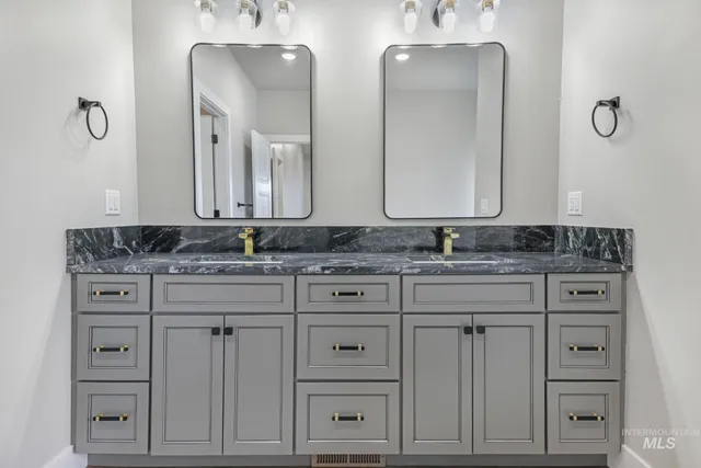 $674,900 | 3716 North 3694th Street East, Kimberly, ID 83341