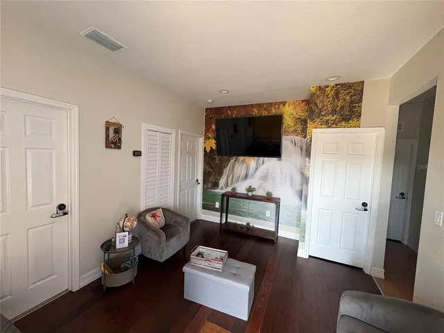 $2,900 | 6512 East 23rd Avenue, Tampa, FL 33619