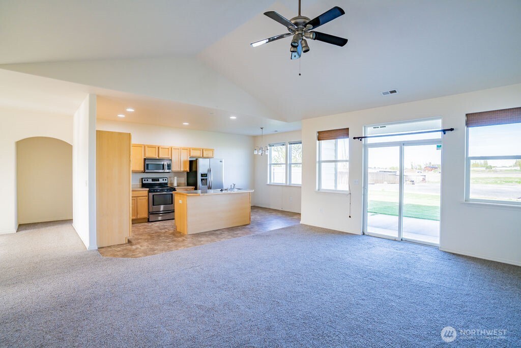 3411 Rd F Northeast Moses Lake, WA 98837 - Photo 6 of 38 Gallery Image 6