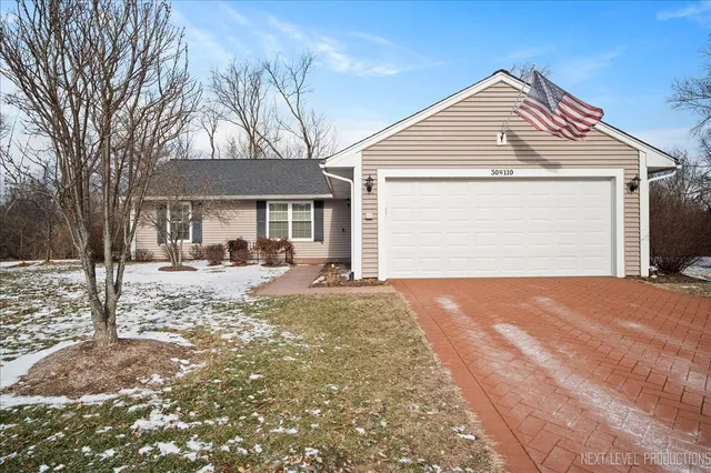 $389,000 | 30W110 Huntington Drive, Warrenville, IL 60555