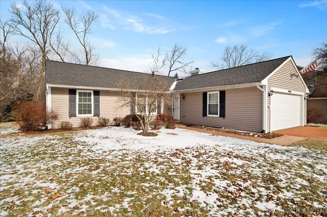 $389,000 | 30W110 Huntington Drive, Warrenville, IL 60555