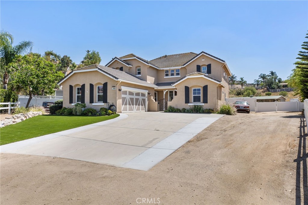 200 Pompano Place Norco, CA 92860 - Photo 3 of 75