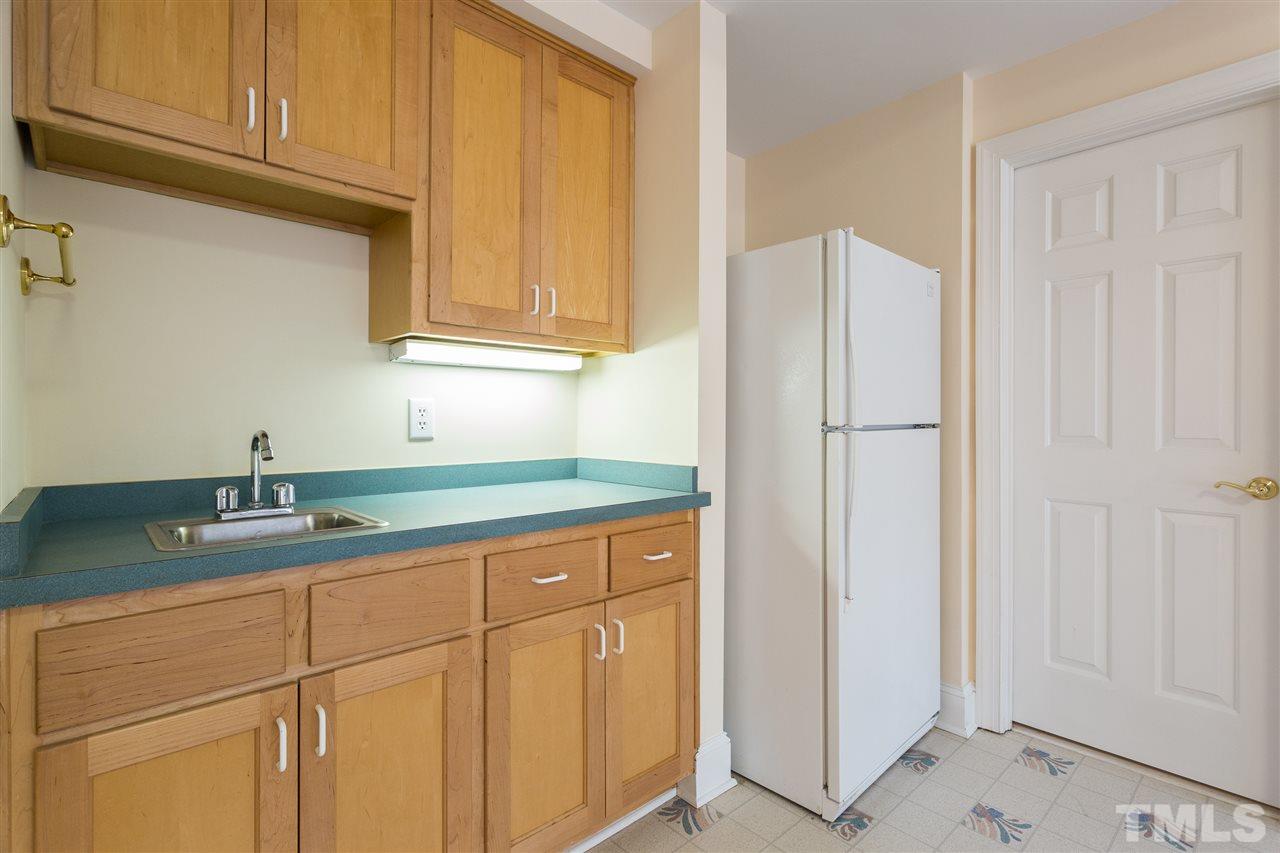 210 Chiselhurst Way Cary, NC 27513 - Photo 23 of 30 Gallery Image 23
